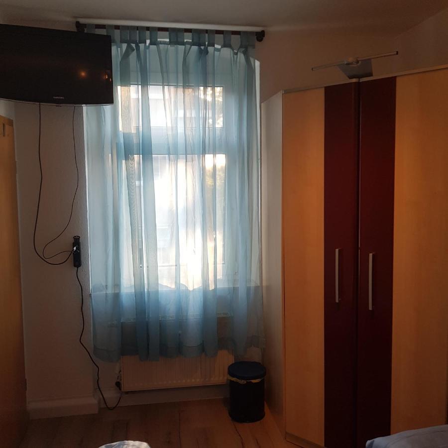 Ferienwohnung Erfurt Esterno foto